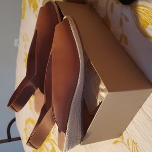 Gentle Souls by Kenneth Cole